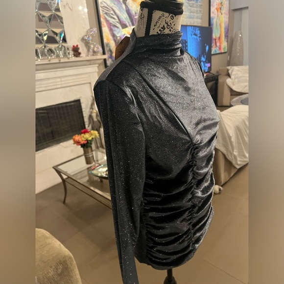 🆕 Beautiful, Sparkly ~ A Love Story Blue Sparkle Top - Picture 9 of 15